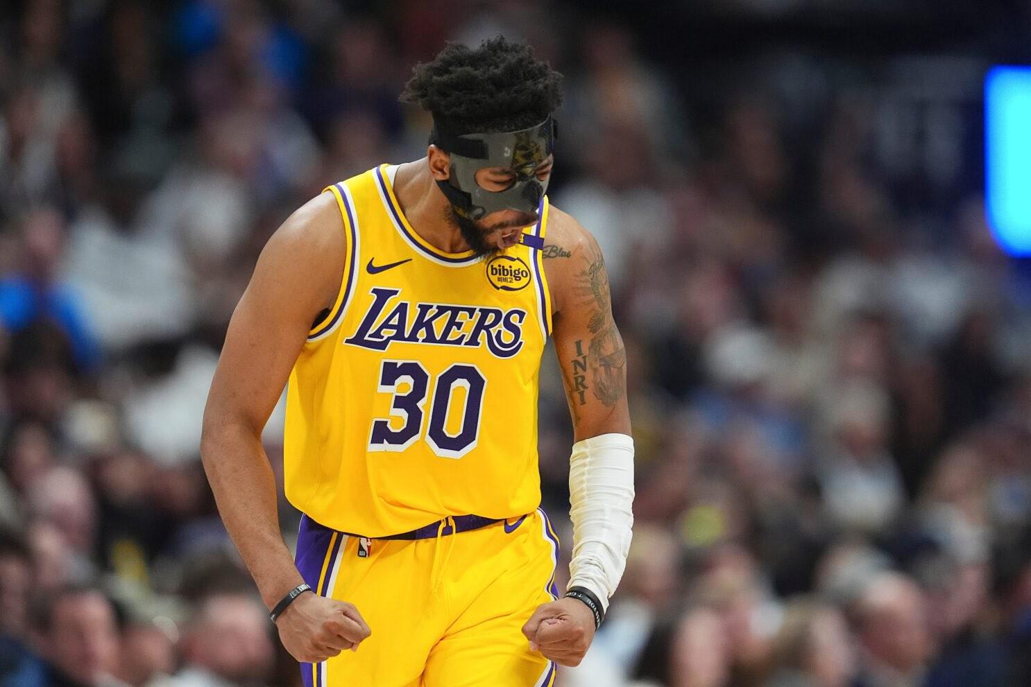 球速最新网址NBA季后赛赛程吃紧，洛杉矶湖人加时末段止住颓势，态度坚定，赛季目标并未改变的简单介绍